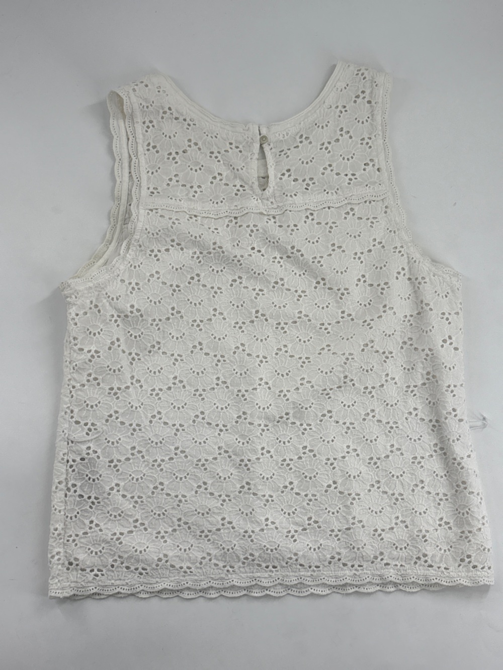 Abercrombie & Fitch White Eyelet Lace Sleeveless Top - Picture 6 of 7